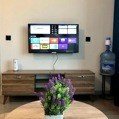 Luxury Flat With Sea & View - Gym & Parking * 伊斯坦布尔